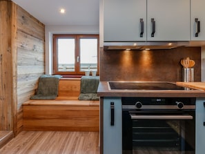 House | Private kitchen | Coffee/tea maker, fridge, microwave, oven