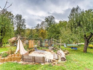 Exterior - Apartment in Marktrodach With Sauna & Garden (Marktrodach)