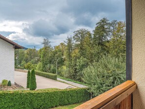 Exterior - Apartment in Marktrodach With Sauna & Garden (Marktrodach)