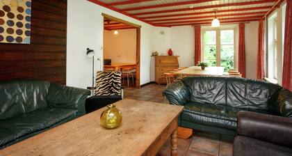 Farmhouse in Reusel Near Cycling Routes