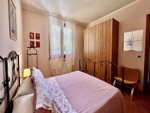 Villa | 5 bedrooms, bed sheets