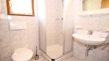 Apartment | Badezimmer