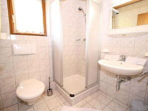 Bathroom - Apartment in Wagrain at the ski Lift (Wagrain)
