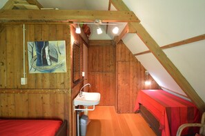 House | 4 bedrooms, individually furnished - Cozy Holiday Home near Forest in Zuidwolde (Zuidwolde)