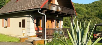 Detached House With Pool in the Garden, on the Bank of the River