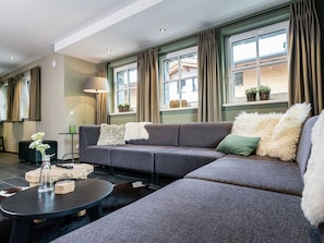 Chalet | Living room