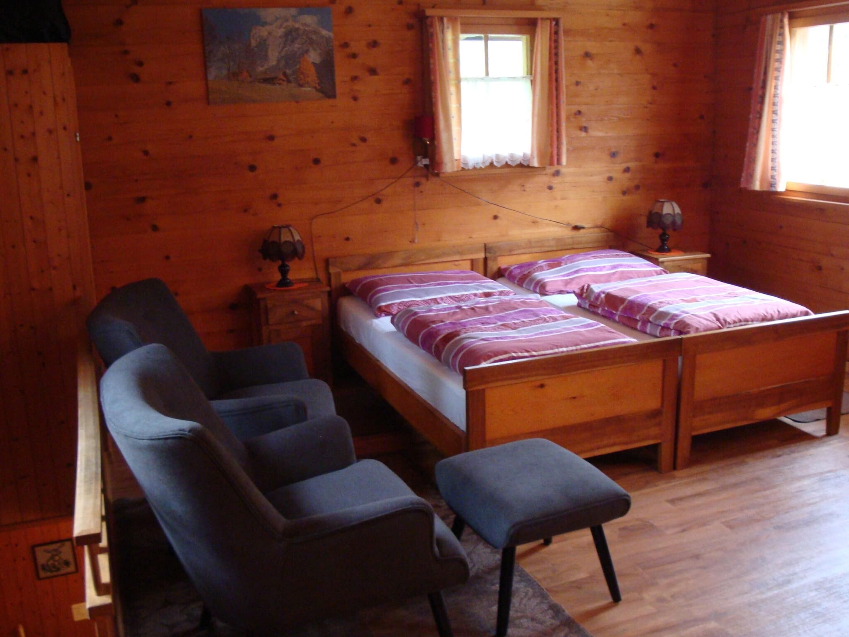 Chalet | 2 bedrooms, individually furnished, bed sheets