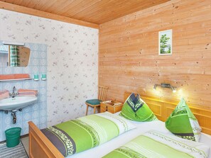 3 bedrooms, individually furnished, bed sheets