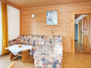 Apartment | Living room