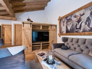 House | Living room - Beautiful Holiday Home in Krimml With Sauna (Krimml)