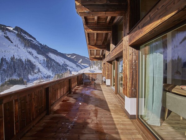 Chalet | Exterior - Modern Chalet With Sauna (Viehhofen)