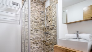 Unclassified image, 4 of 22, button - Fantastic Apartment in Piesendorf With Ski Storage (Piesendorf)