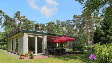 Tempat makan outdoor