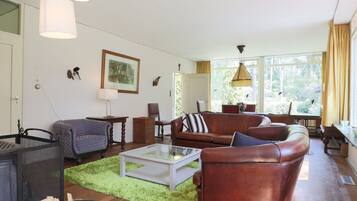 House | Living room