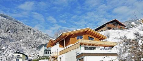 Chalet | Exterior