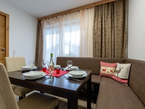 Apartment | Wohnzimmer