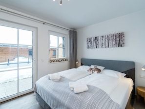 4 bedrooms, individually furnished - Lavish Apartment in Salzburgerland near Ski Area (Piesendorf)