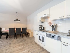 House | Private kitchen | Coffee/tea maker - Holiday Home in Mittersill Near ski Area (Mittersill)