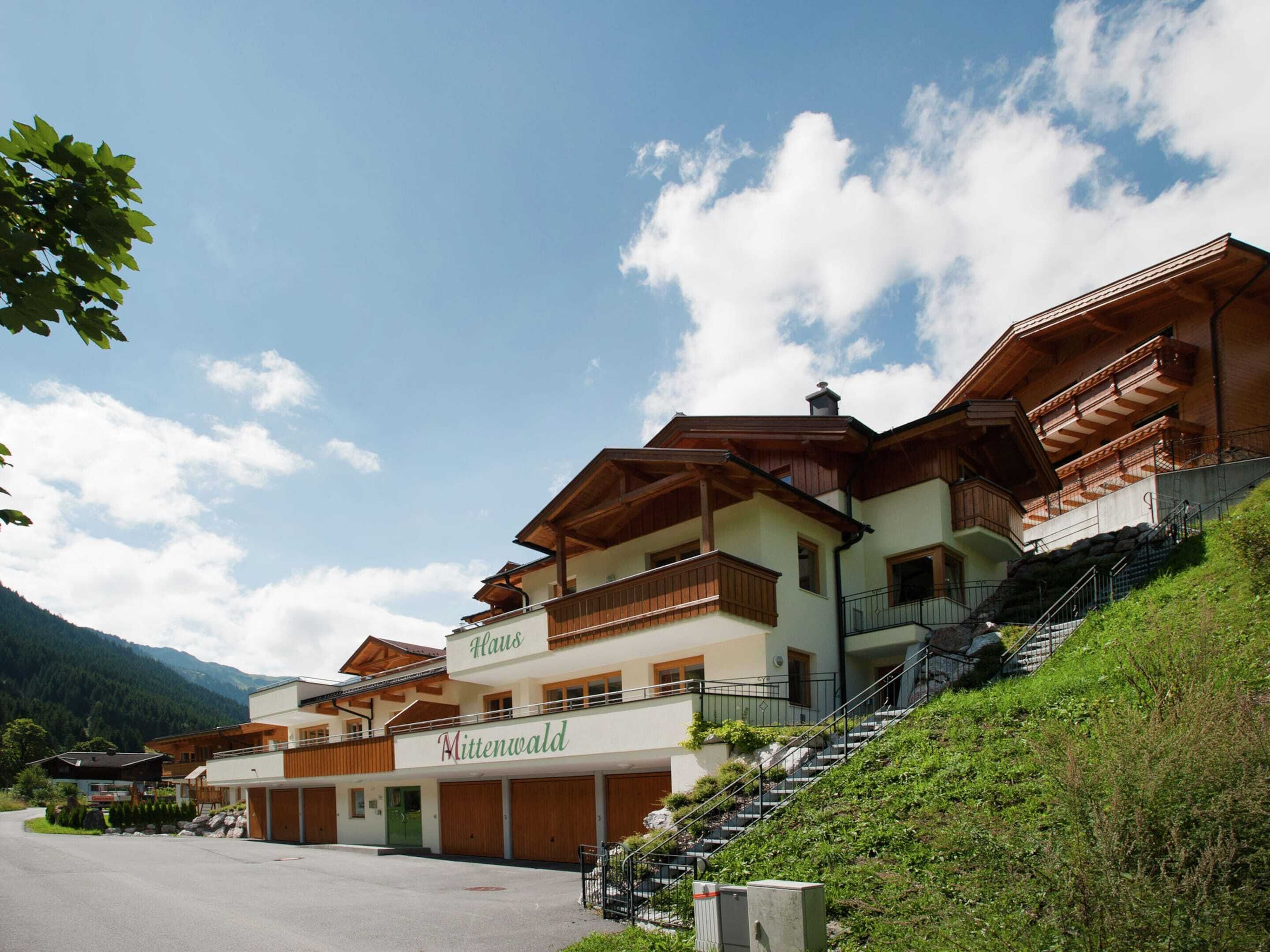 Chalet | Exterior