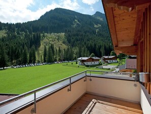 View from property - Chalet in Saalbach Near Ski Lift (Saalbach-Hinterglemm)