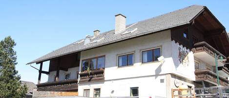 Apartment | Exterior