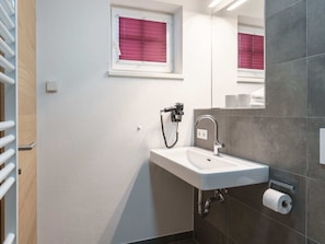 House | Bathroom | Shower