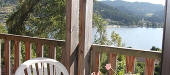 New apartment, superb lake and mountain views. 