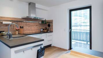 Apartment | Eigene Küche | Hochstuhl