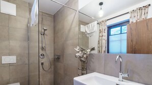 Unclassified image, 3 of 31, button - Luxurious Holiday Home in Piesendorf With Sauna (Piesendorf)