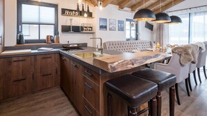 Unclassified image, 5 of 31, button - Luxurious Holiday Home in Piesendorf With Sauna (Piesendorf)