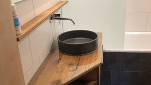 Chalet | Kamar mandi