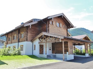 Apartment | Exterior