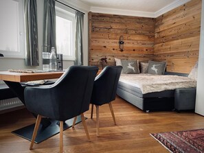 Apartment | Living room