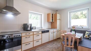 Apartment | Private kitchen | High chair