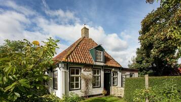 Cottage | Bahagian luar