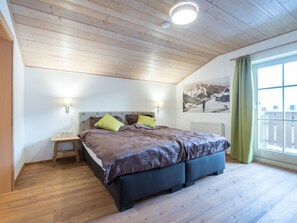 House | 7 bedrooms - Tasteful Holiday Home in Hollersbach im Pinzgau With Garden (Hollersbach im Pinzgau)