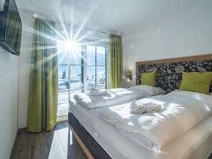 Maison | 4 chambres, ameublement personnalisé, draps fournis
