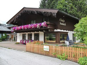 Exterior - Lovely Chalet in Saalbach-hinterglemm With Sauna (Viehhofen)