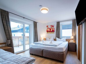 Chalet | 7 bedrooms, bed sheets