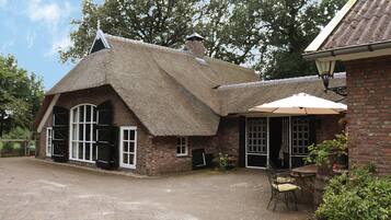 Villa | Bahagian luar