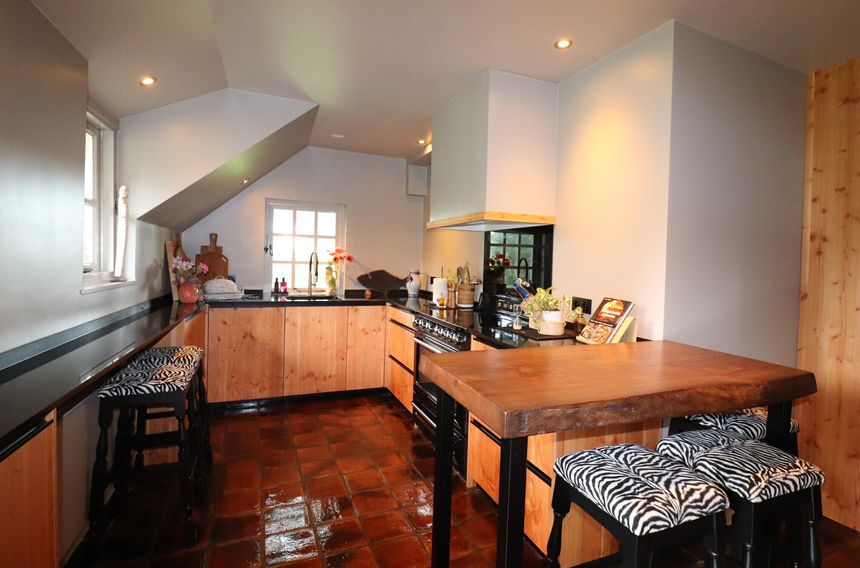 Biệt thự | Bếp riêng | Lò nướng, ghế cao cho trẻ em 