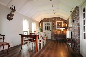 Villa | Dining - Villa in Ommen With Private Pond (Rheezerveen)