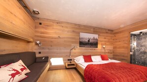 5 bedrooms, cots/infant beds, bed sheets - Peaceful Chalet in Bramberg am Wildkogel With Sauna (Bramberg am Wildkogel)
