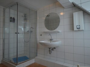 House | Bathroom