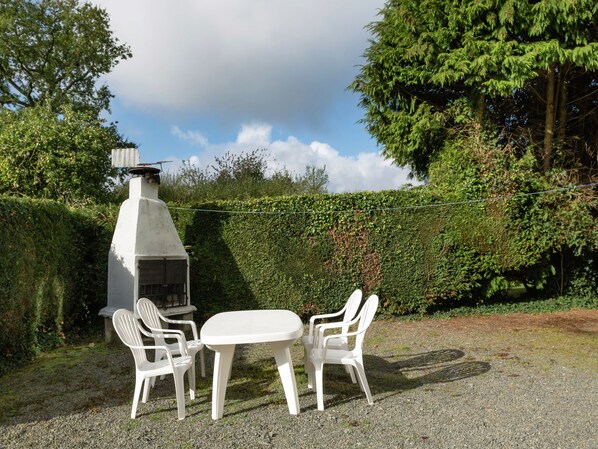 Garden - House With a Magnificent View Over the Surrounding, Wifi Included (La Lande-d'Airou)