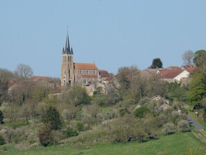 Exterior - Alluring Holiday Home on Border of Champagne and Burgundy (Laferte-sur-Amance)
