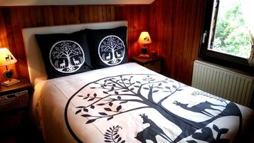 Chalet | 2 kamar tidur dan dilengkapi dengan perabotan berbeda-beda