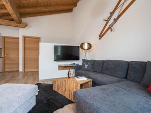 House | Living area