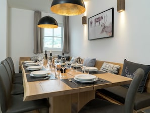 Dining - Modern Chalet With Sauna in Piesendorf (Piesendorf)