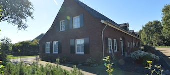 Modern Holiday Home in Veghel With Private Garden